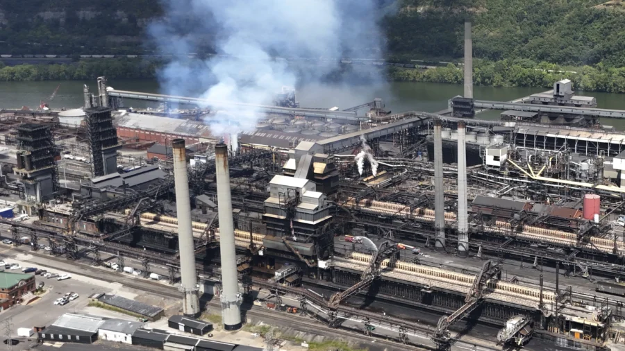 Explosion at US Steel Plant in Pennsylvania Leaves 2 Dead, 10 Injured