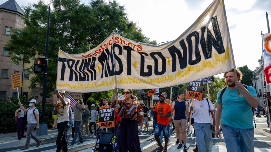 DNC to Help Lead Protests Against GOP Redistricting Plans Nationwide