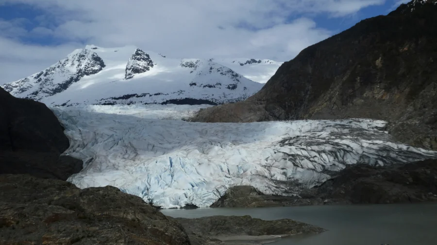 Some Juneau Residents Urged to Evacuate as Alaska’s Mendenhall Glacier Releases Floodwater