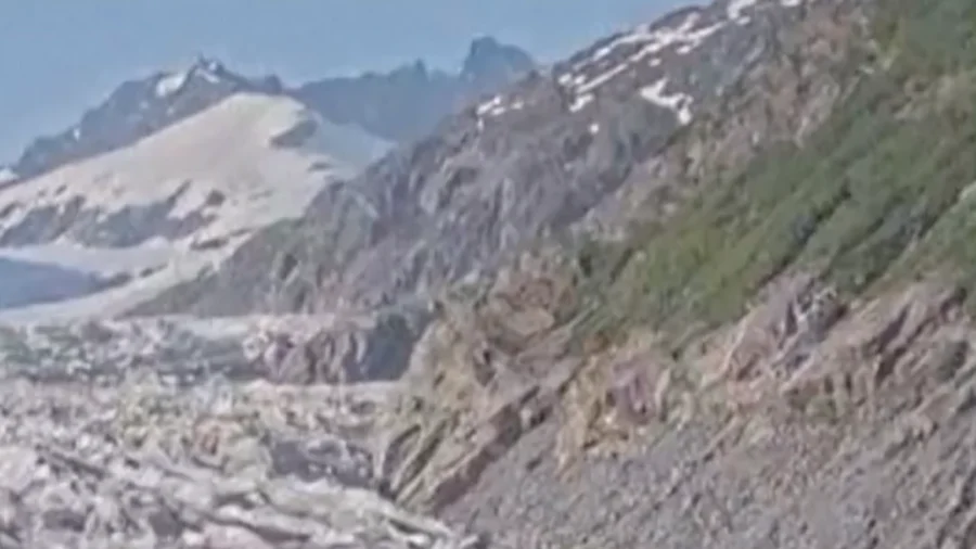 Timelapses Show Glacial Lakes Rising in Alaska