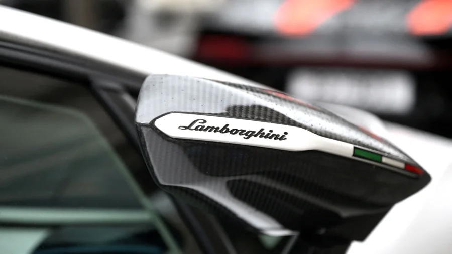 How MCQ Markets Turned Sale of 1986 Lamborghini Into 14 Percent Return for Investors