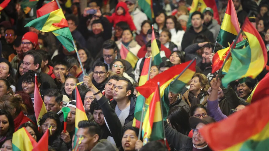 Bolivia's Left in Historic Defeat as Presidential Vote Set for October Runoff