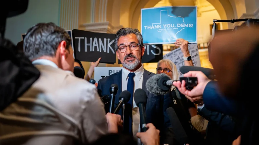 Texas Democrats Change Strategy on Redistricting After Returning to State Capitol