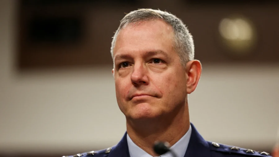 US, NATO Hold Meetings on Security Guarantees for Ukraine | NTD