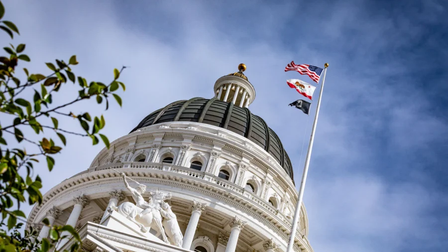 California Senate Holds Vote on Congressional Redistricting