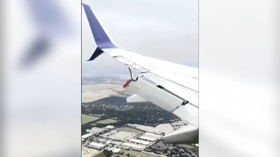 Delta Plane Lands With Damaged Wing in Texas