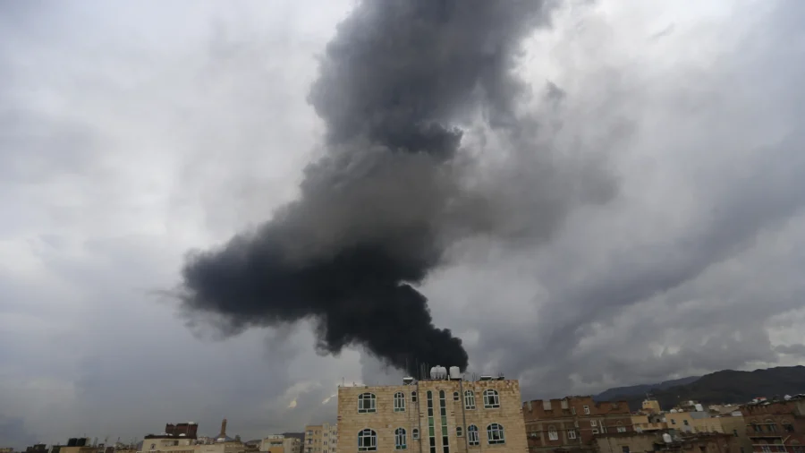 Israeli Forces Strike Houthi Targets in Yemen