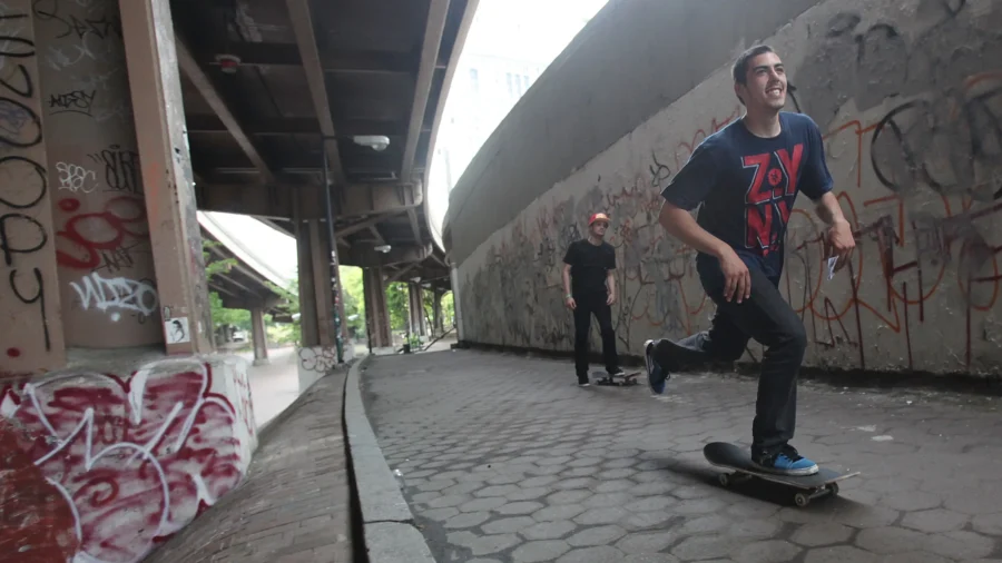 Brooklyn Banks Reopen, Reviving Cornerstone of New York Skate Culture