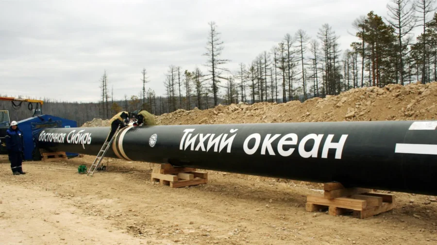 Russia to Boost Gas Supplies to China, Signs Deal for New Pipeline