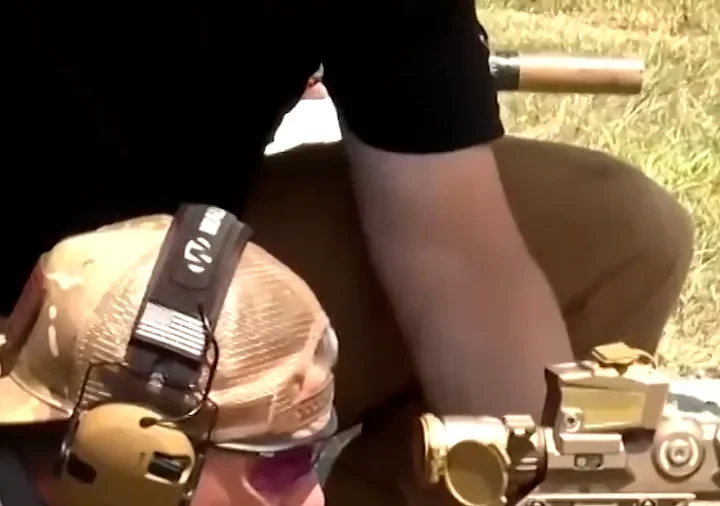 US Defense Chief Fires Off Military Rifles at Fort Benning