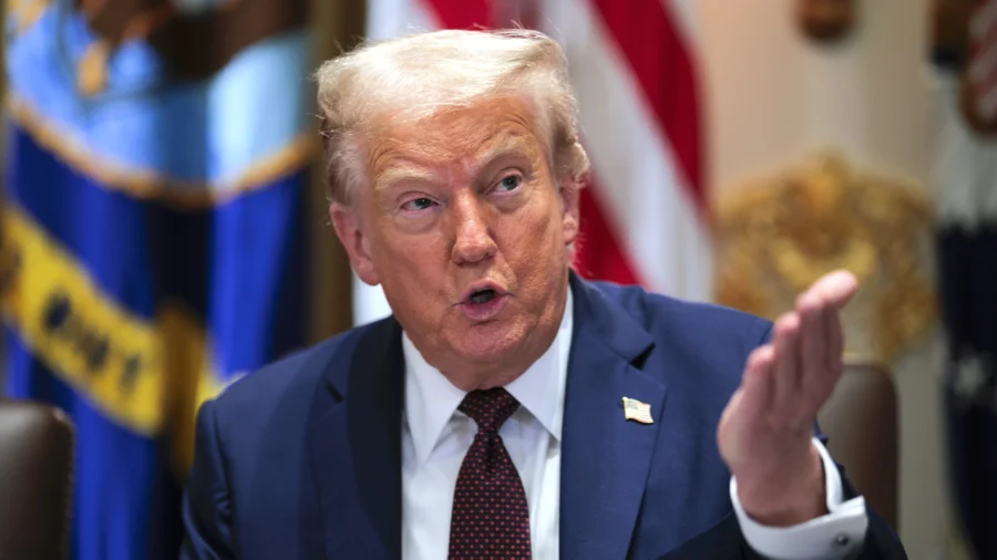 Trump Hosts Dinner for Tech Giants at the White House