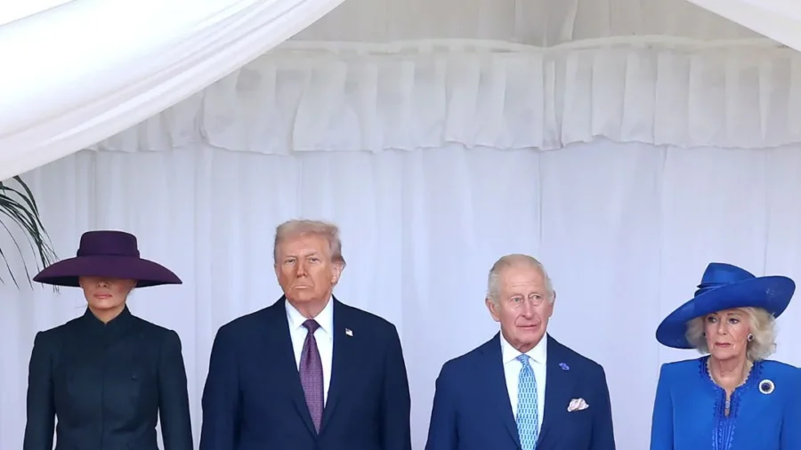 Trump Inspects British Guard of Honor at Windsor Castle