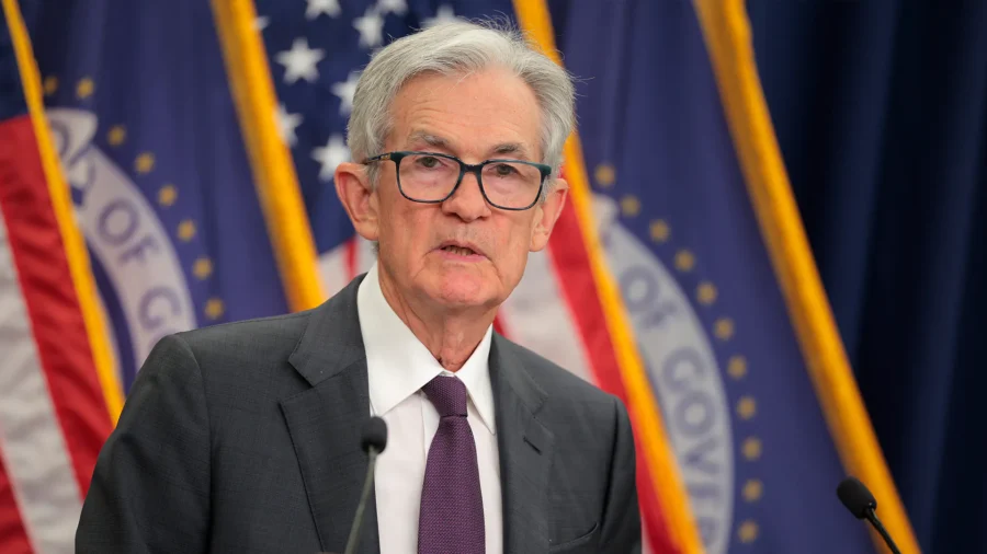 Federal Reserve Chair Jerome Powell Speaks on US Economic Outlook