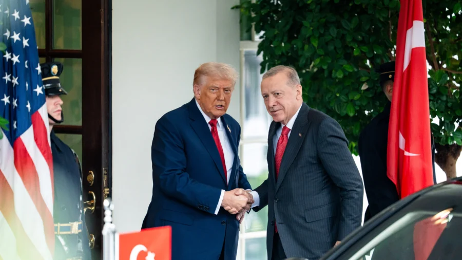 Trump Hints at Possible Sanctions Relief for Turkey in Meeting With Erdogan
