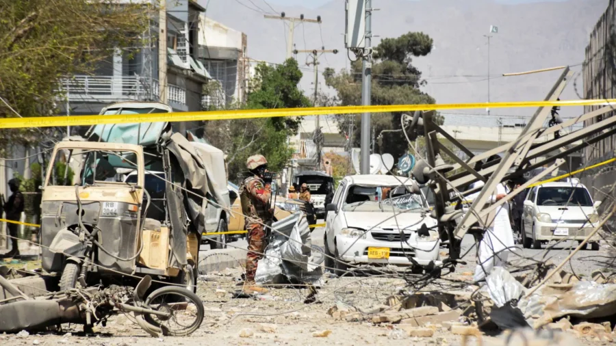 Suicide Bombing Attack Kills At Least 10 in Pakistan