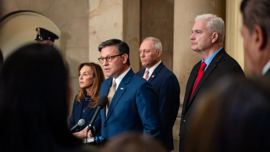 House Speaker, Senate Majority Leader Hold Press Conference on 3rd Day of Shutdown