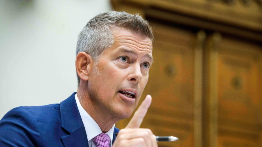 Transportation Secretary Addresses Shutdown Impact on Transportation Systems