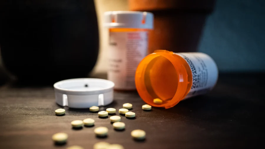 Senate Aging Committee Examines Loopholes Endangering American Patients