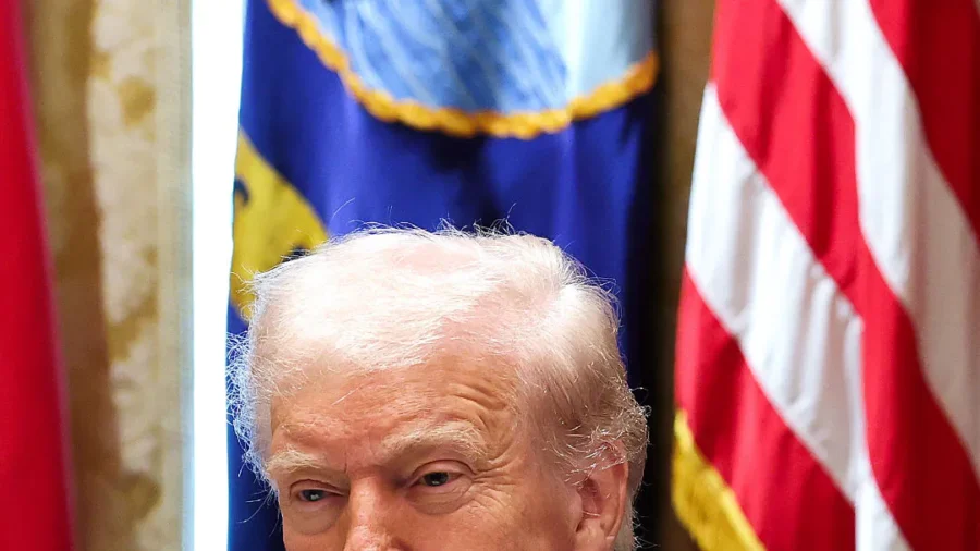 Trump Proclaims ‘Peace in the Middle East’ Following Approval of Peace Deal
