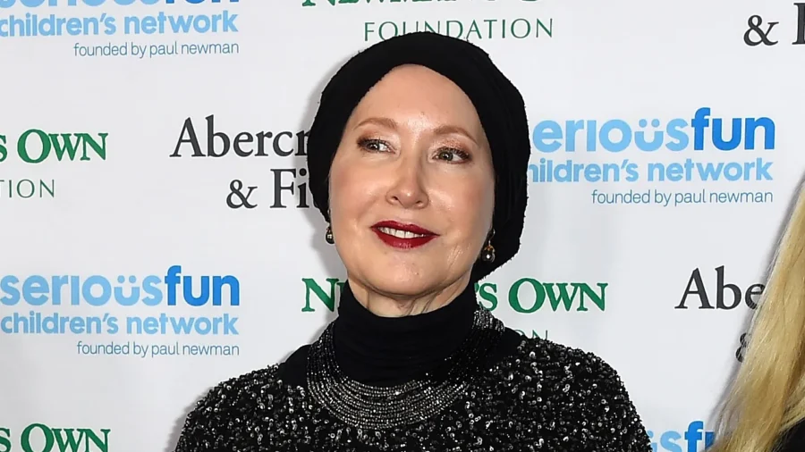 Paul Newman's Daughter, Actress and Philanthropist Susan Kendall Newman,  Dead at 72 | NTD
