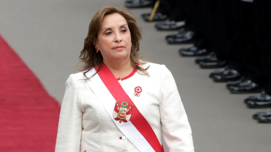 Peru's Congress Removes President From Office