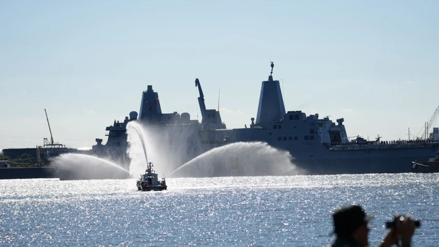 US Navy, Marine Corps Mark 250th Anniversary With Parade of Ships