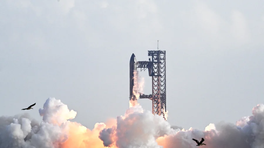 Lawmakers: Space Dominance Over China Crucial for US