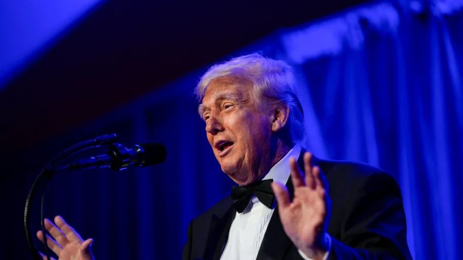 Trump Hosts Ballroom Dinner at the White House