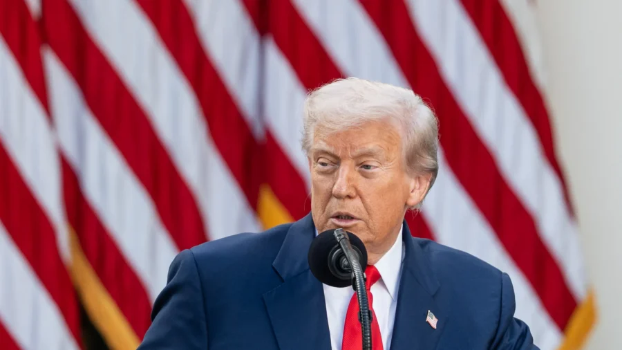 Trump Makes an Announcement in the Oval Office