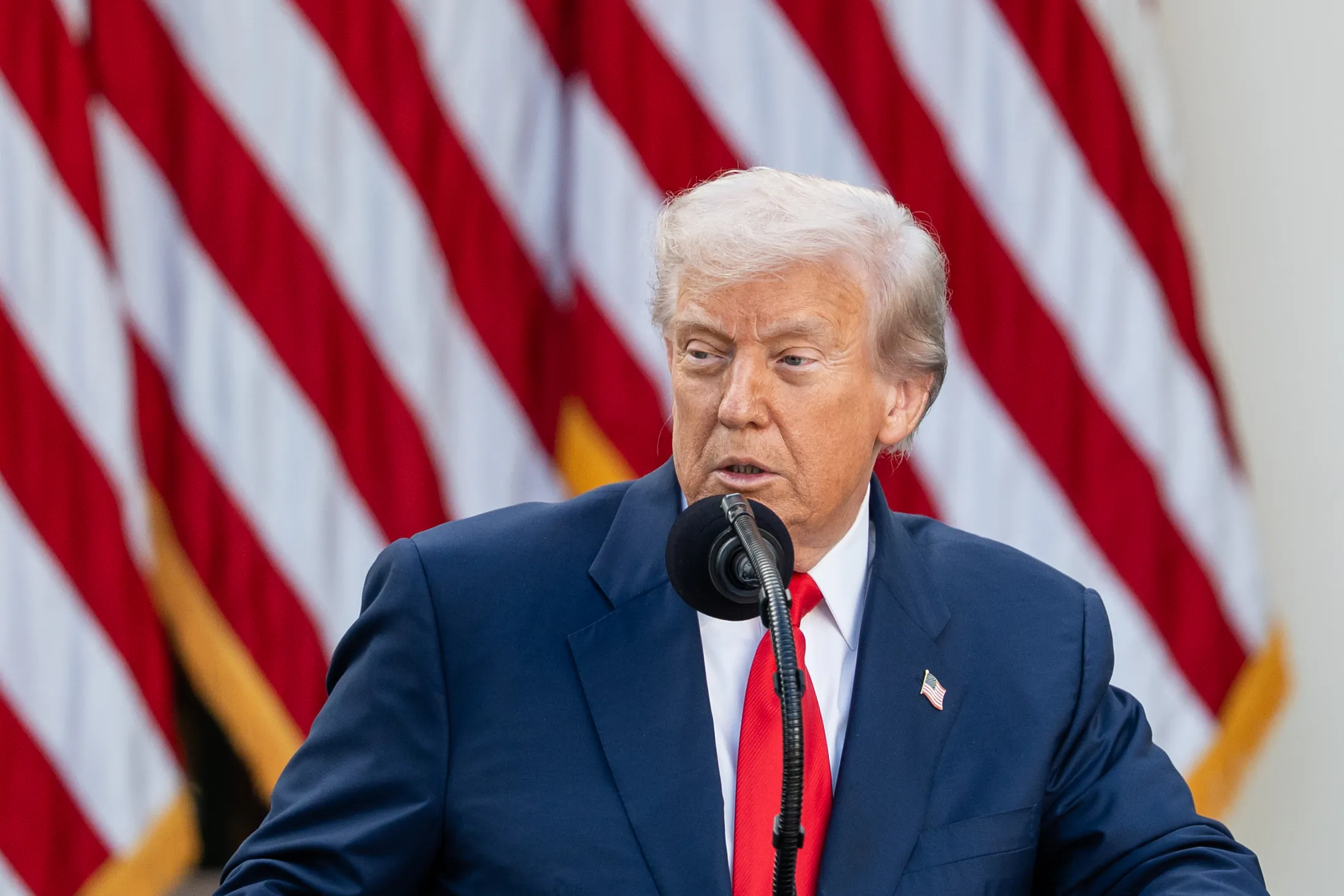 Trump Plans to Attend Tariff Appeal at Supreme Court