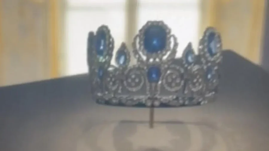 A Look at the Priceless Jewels Targeted by the Louvre Thieves