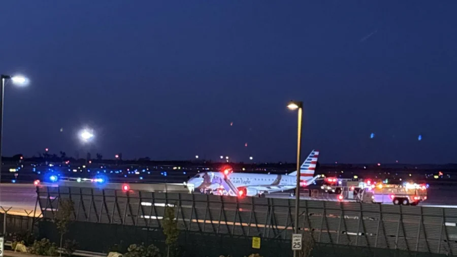 Plane Makes Emergency Landing After Pilots Lose Contact With Flight Attendants and Hear Knocking on Cockpit Door