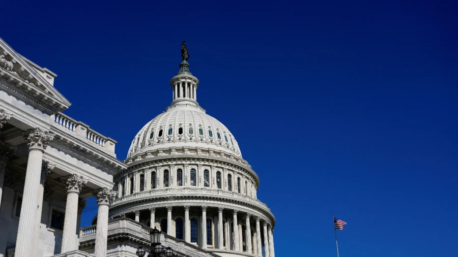 GOP Considering Year-Long Continuing Resolution to Reopen Government