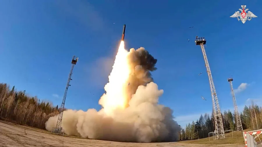 Putin Oversees Drills of Russian Nuclear Forces as His Summit With Trump Is Put on Hold
