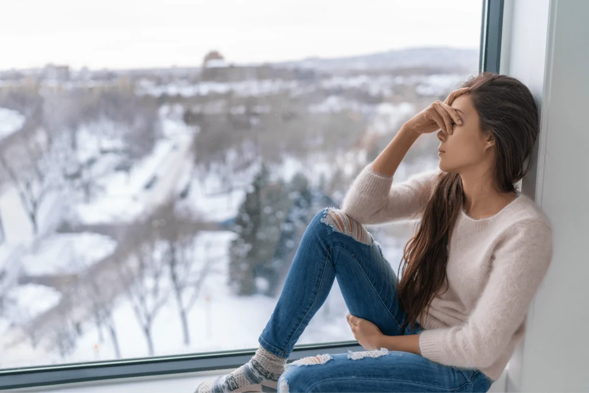 Seasonal depression often becomes more prevalent during the winter months. Integrative medicine provides effective solutions by addressing the condition through structural, biochemical, energetic, and spiritual approaches. (Maridav/Shutterstock)