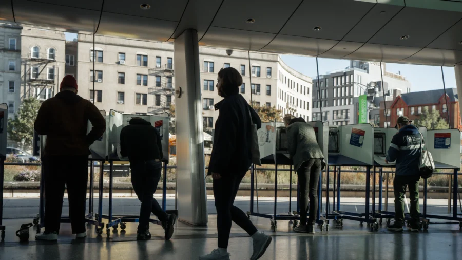 Early Voting in NYC Mayor’s Race Draws Record Turnout