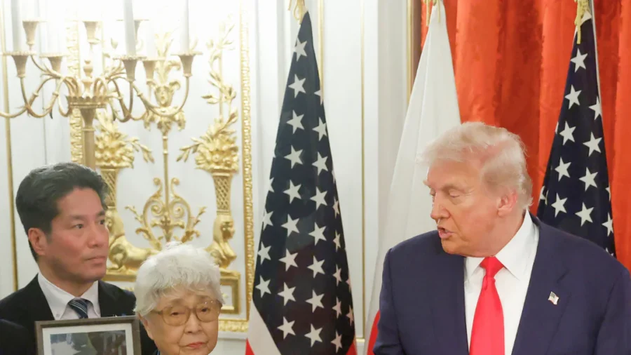 Trump Meets Families of Japanese Citizens Abducted by North Korea