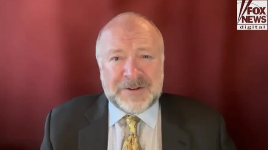 Former CIA Operative Warns of China, Russia ‘Sex Spies’