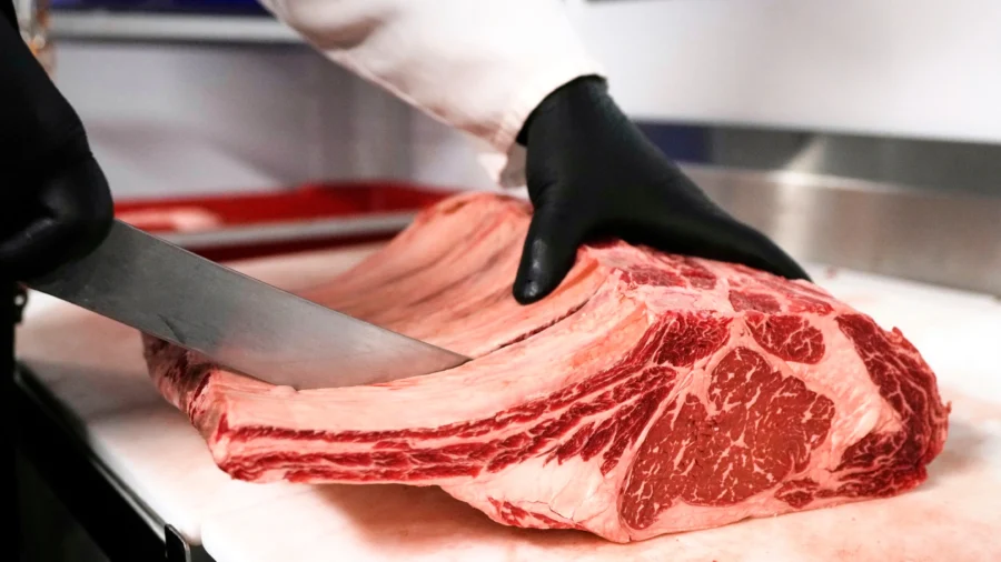 DOJ Launches Probe of Major Meatpackers Over Alleged Beef Price Manipulation