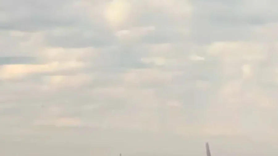 Newark: Dozens of Planes Line Up Amid Staffing Shortage