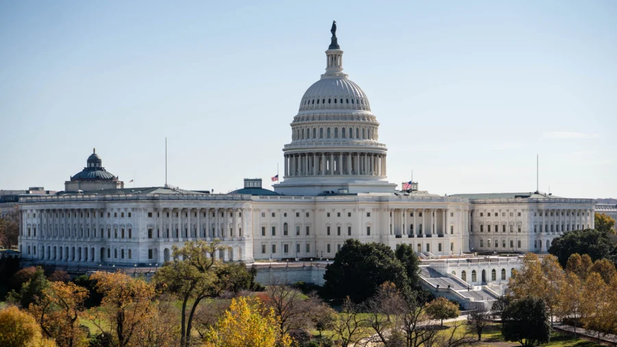 US Report on China Criticizes Department Infighting