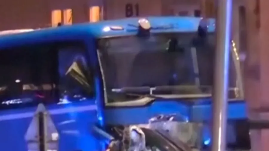 Police in Stockholm Cordon Off Bus After 3 Die in Deadly Crash