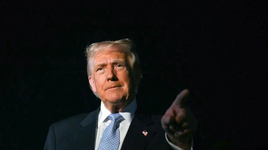 Trump Calls for Indiana State GOP Lawmakers to Be Primaried Over Stalled