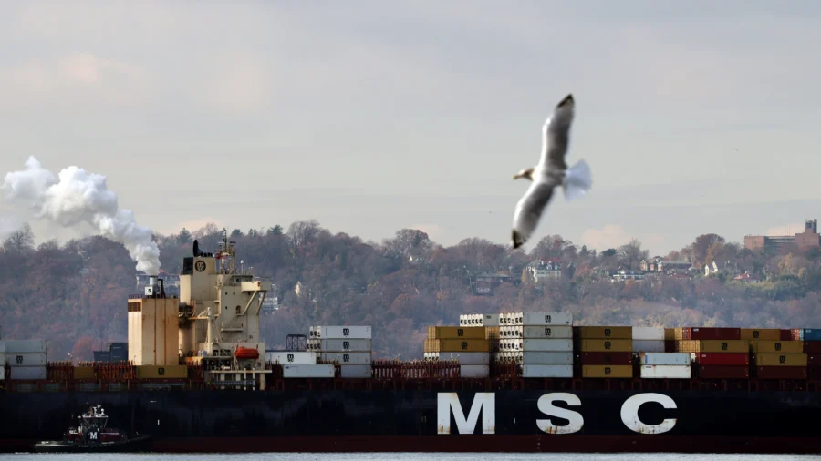 Tariff Impact on US Deficits Reduced by $1 Trillion: Congressional Budget Office