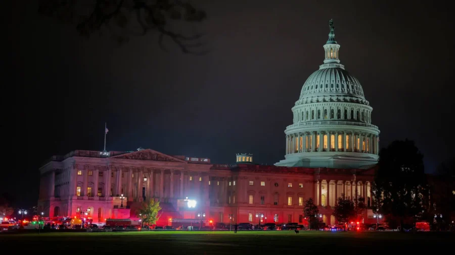 Electrical Fire Injures 2 Police Officers Near Capitol