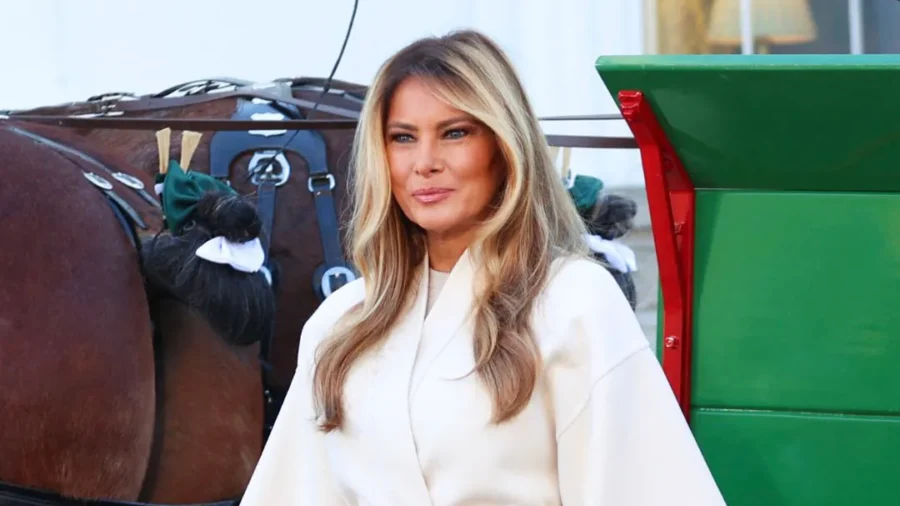 First Lady Receives White House Christmas Tree