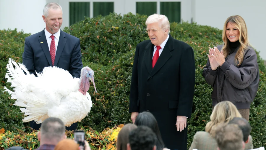 Trump Pardons Turkeys at White House Ahead of Thanksgiving