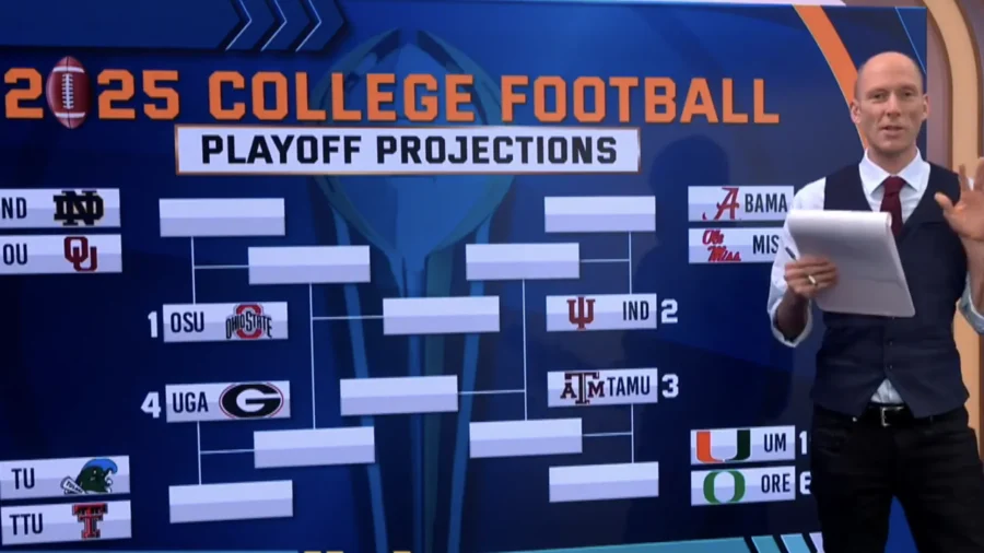 Oregon, Ole Miss Flip-Flop in Latest College Football Playoff Projections