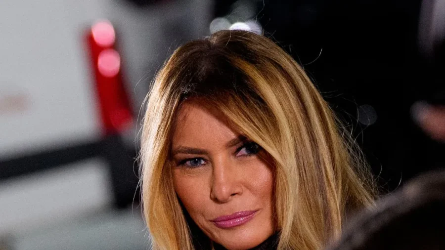 First Lady, Second Lady Make Care Packages for US Troops