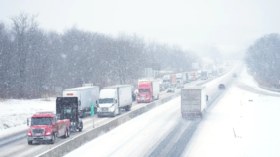 The First Big Snowstorm of the Winter Hits the Northeast